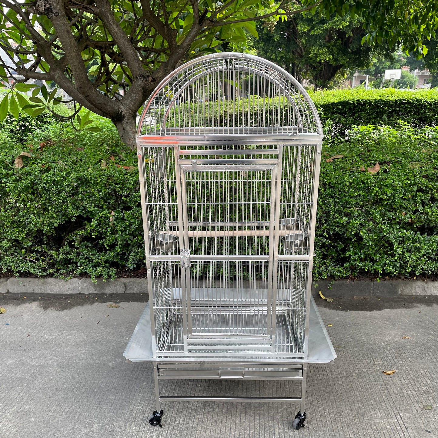 SUS201 Stainless Steel Parrot Cage 60x50x145cm Dome Top Bird Cage Big Macaw cage