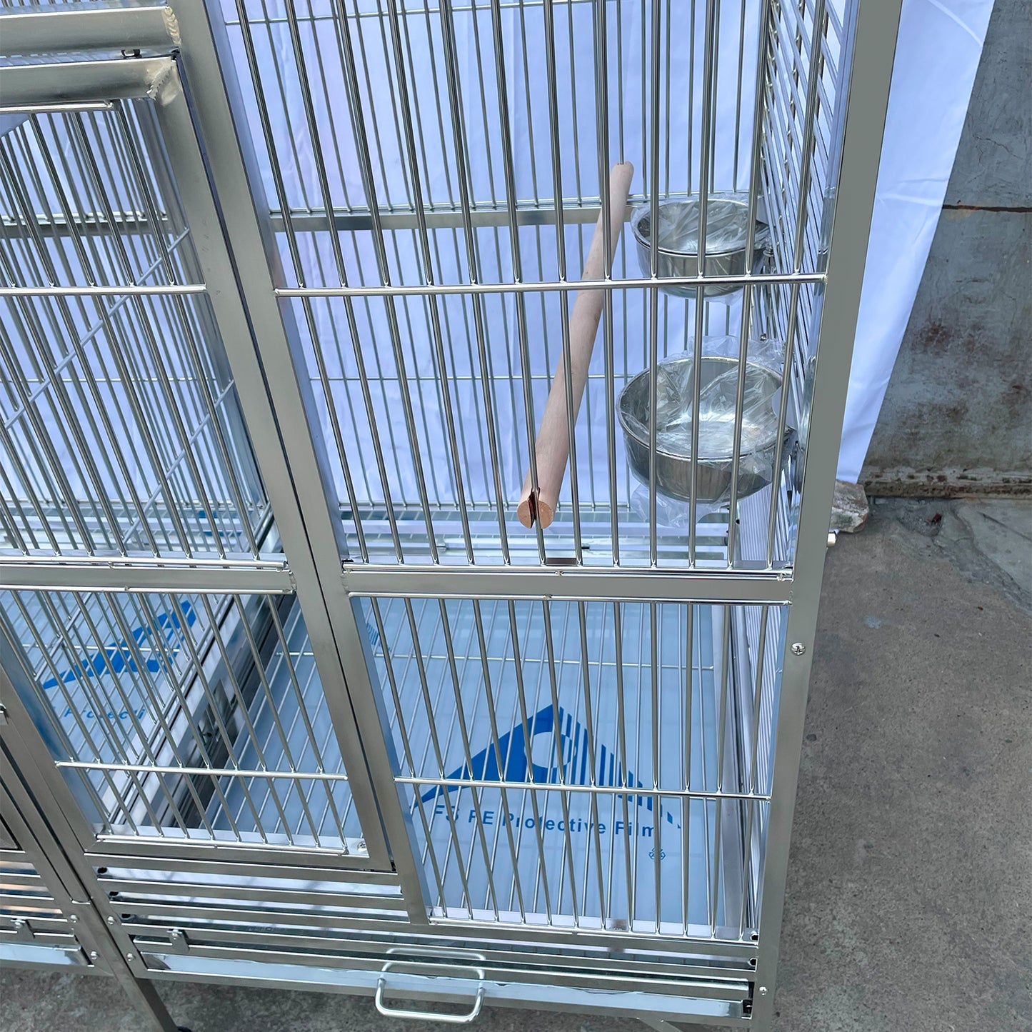 SUS201 Stainless Steel Parrot Cage 127x60x160cm Great Twins Bird Cage Big Macaw