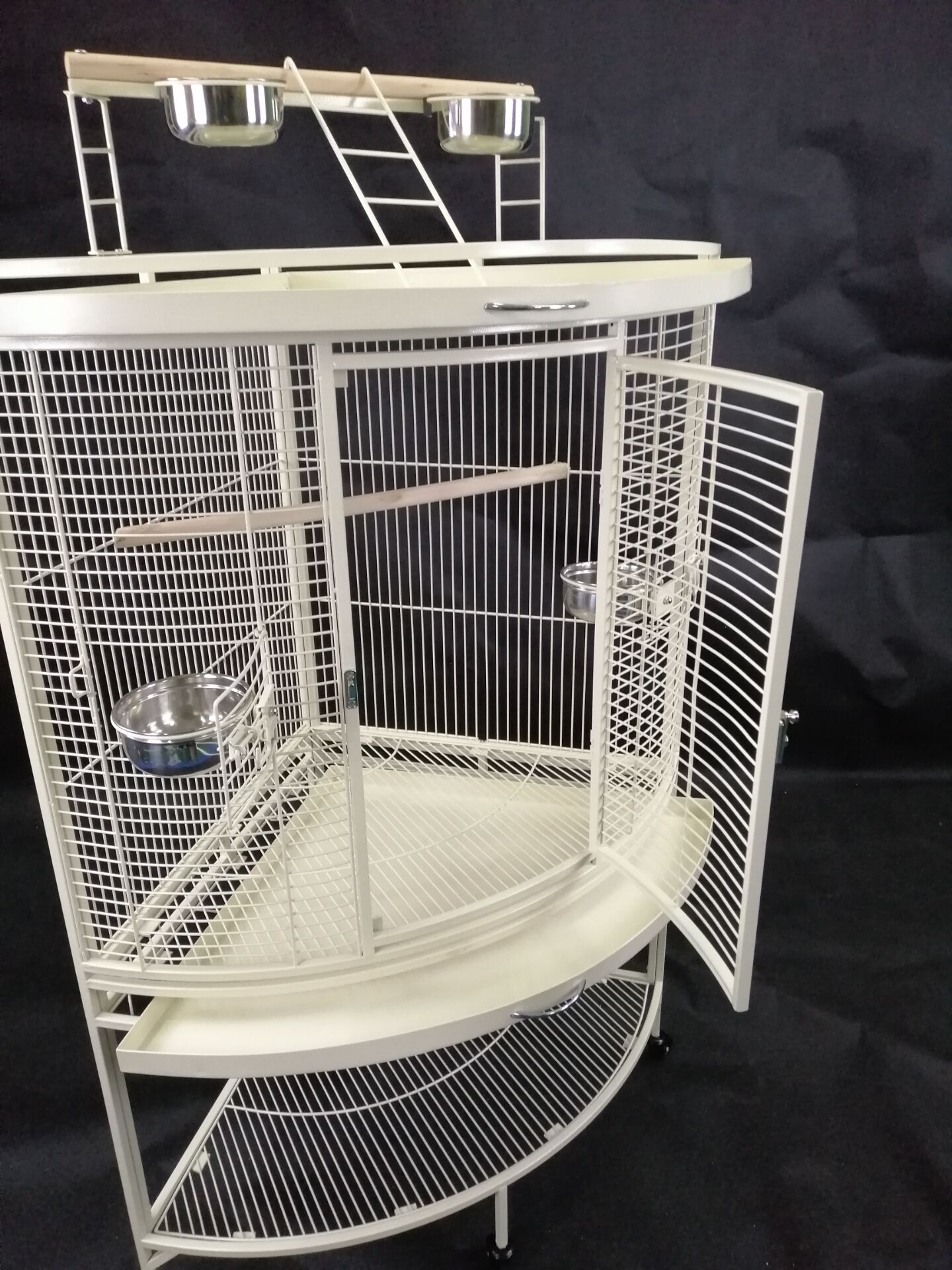 Eggshell White Corner Bird Cage Bird Cage Small Macaw Cage Parrot Cage Cocktail Cage