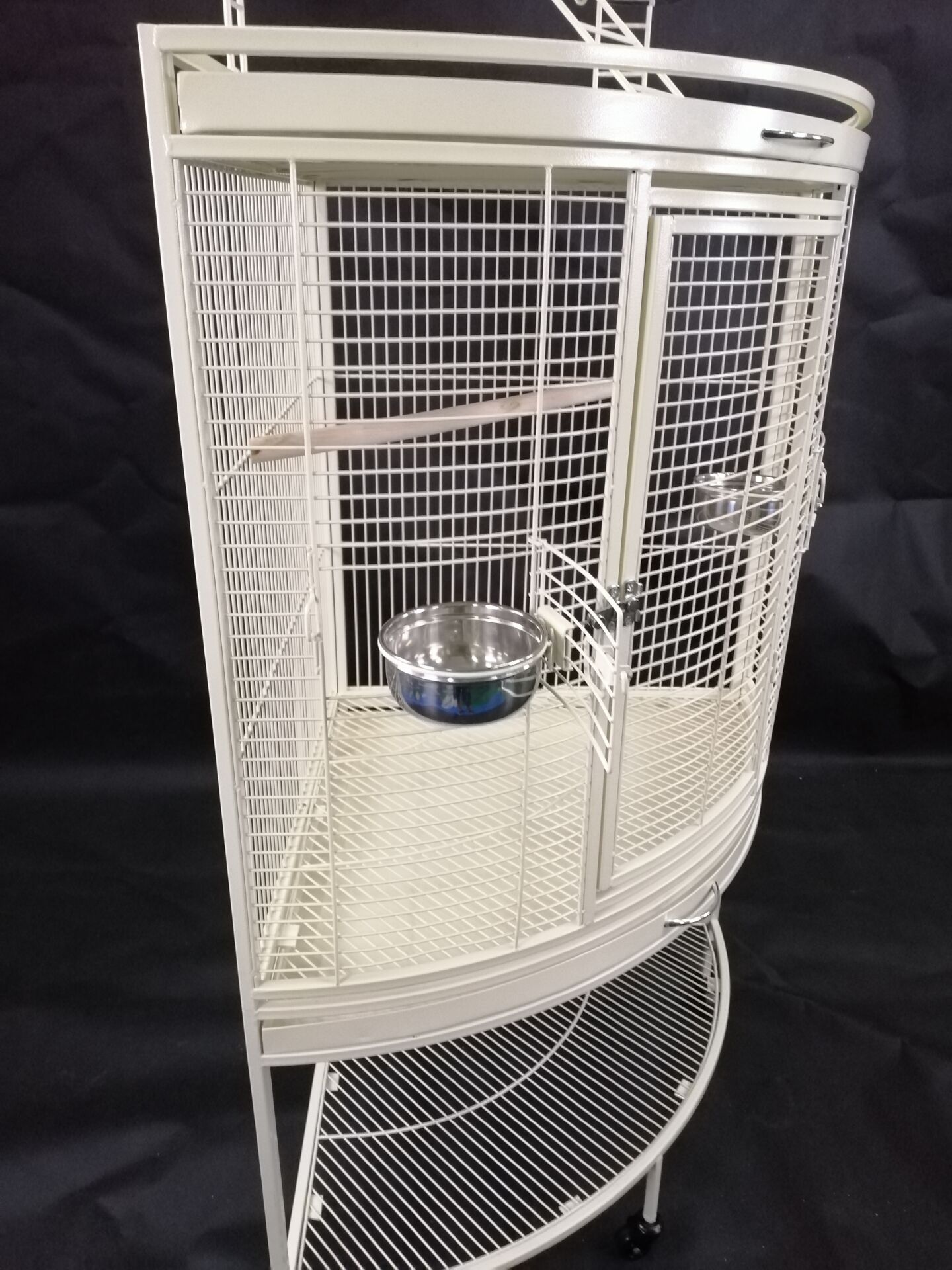 Eggshell White Corner Bird Cage Bird Cage Small Macaw Cage Parrot Cage Cocktail Cage