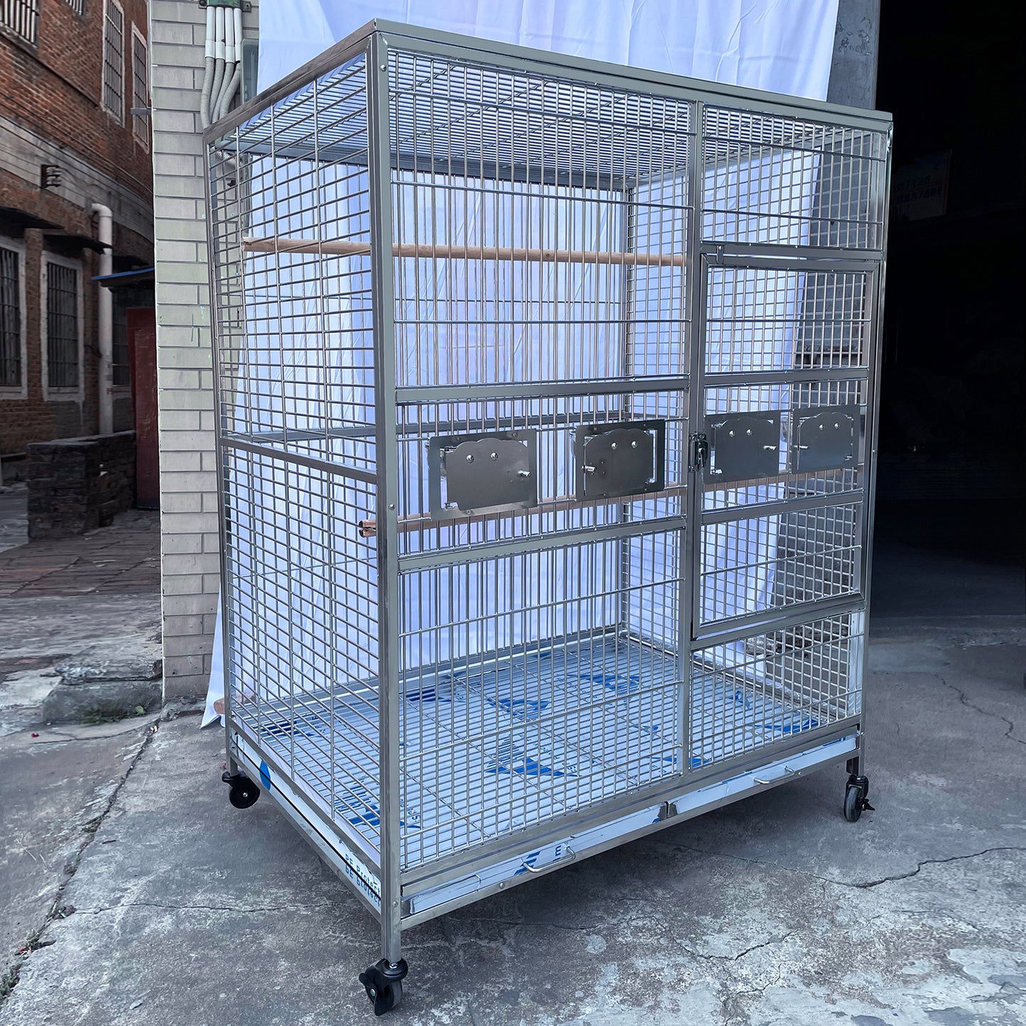 Stainless Steel SUS201 Square Top Style Flight Bird Cage Parrot Cage 48"x36"x60"